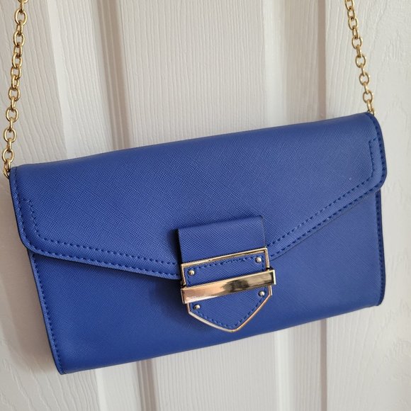 Aldo Blue Clutch with Gold Strap - Picture 3 of 4